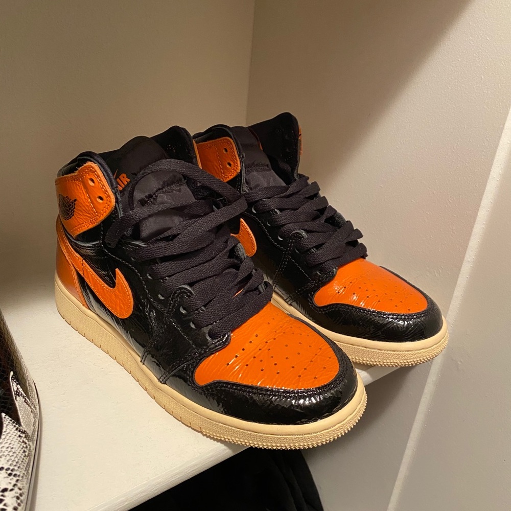 Air Jordan 1 Retro High OG GS "SHATTERED BACKBOARD